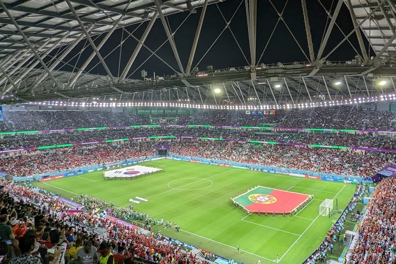 Kích thước sân bóng đá: Quy chuẩn của FIFA mới nhất 2026